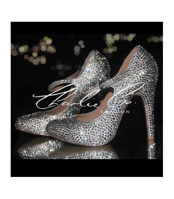 4.5 Mary Jane Crystal Rounded Toe Heels